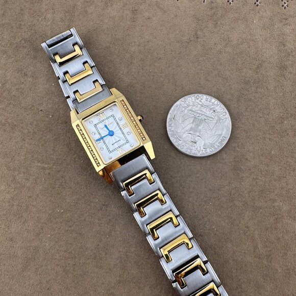 Vintage Jean Fendi Tank Style Swiss Made Watch Sapphire Crystal Roman Numerals - Picture 8 of 8